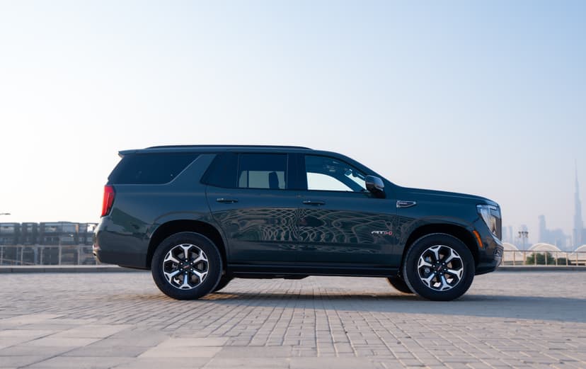 GMC Yukon AT4 Rental Dubai - View 6