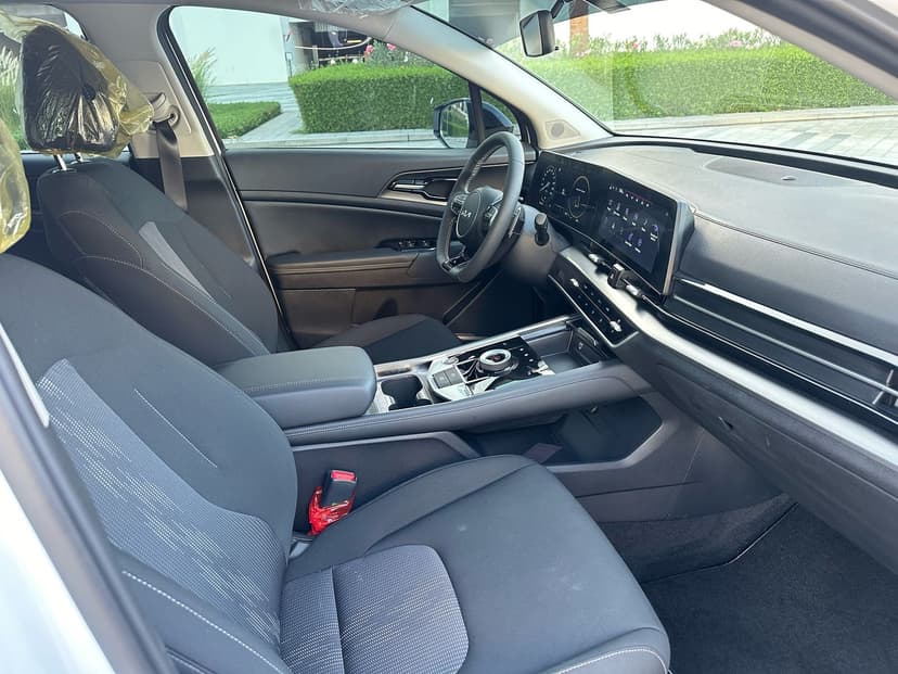 KIA SPORTAGE 2025 Rental Dubai - View 4