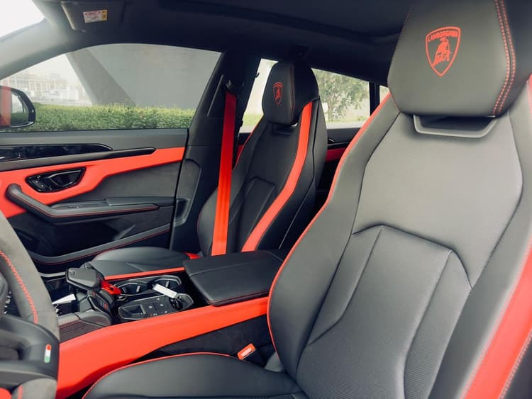 LAMBORGHINI URUS MY20 2025 Rental Dubai - View 3