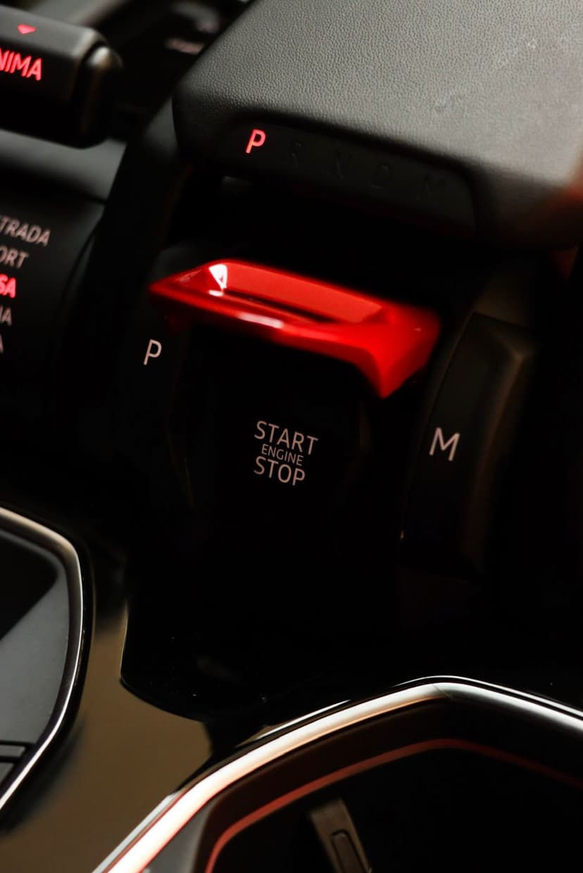 LAMBORGHINI URUS MY20 2025 Rental Dubai - View 9