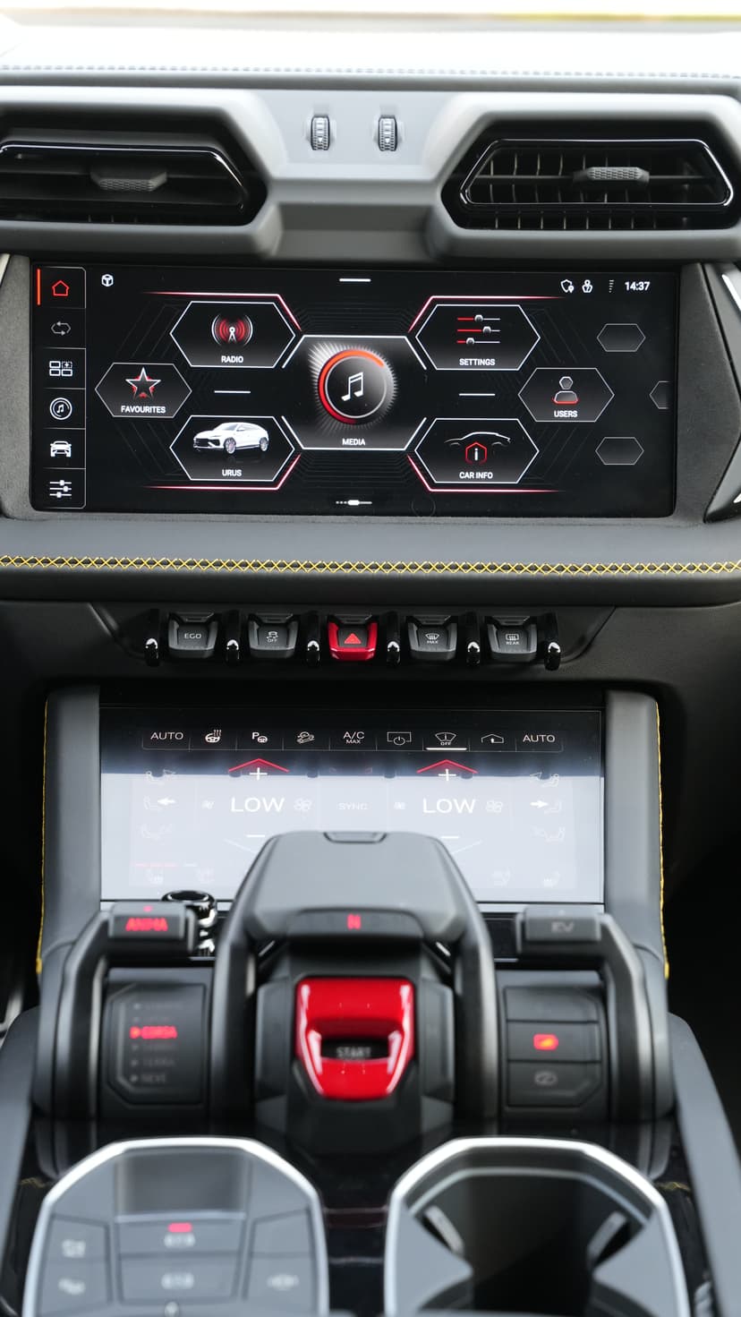 Lamborghini Urus SE 2025 Rental Dubai - View 11