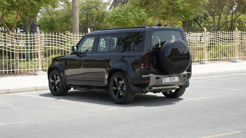 Land Rover Defender 2025 Rental Dubai - View 5