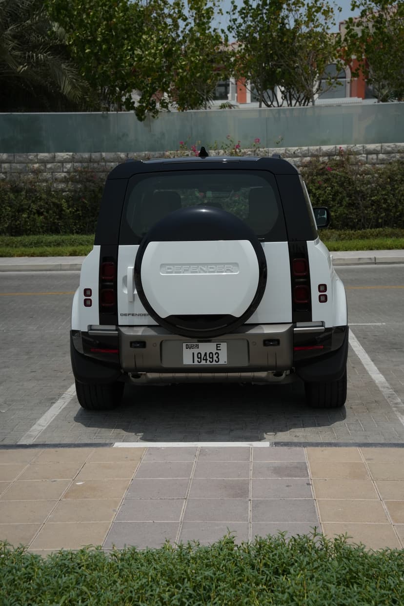 Land Rover Defender 2025 Rental Dubai - View 5