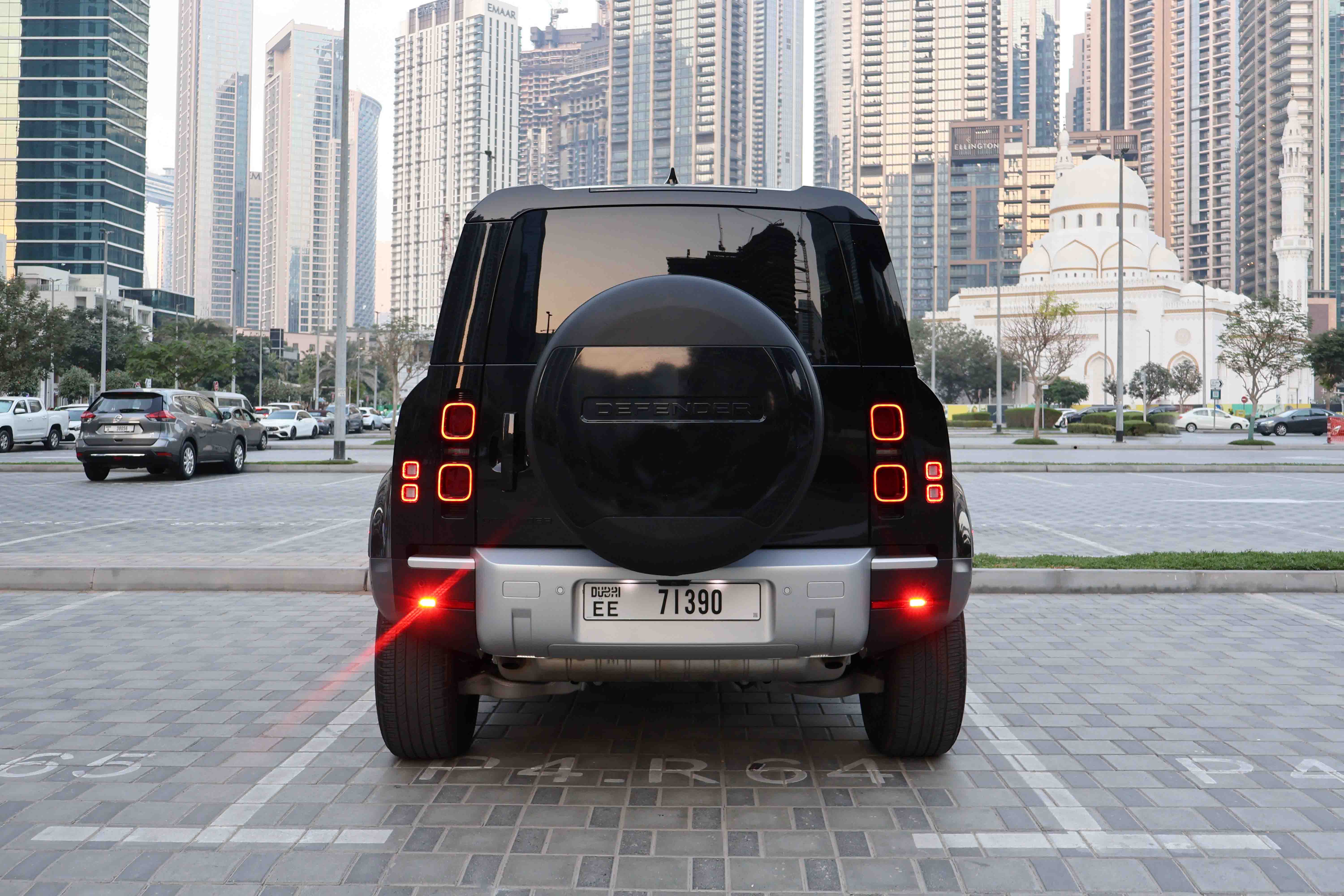 LAND ROVER Land Rover Defender 2025 Rental Dubai - Detail View
