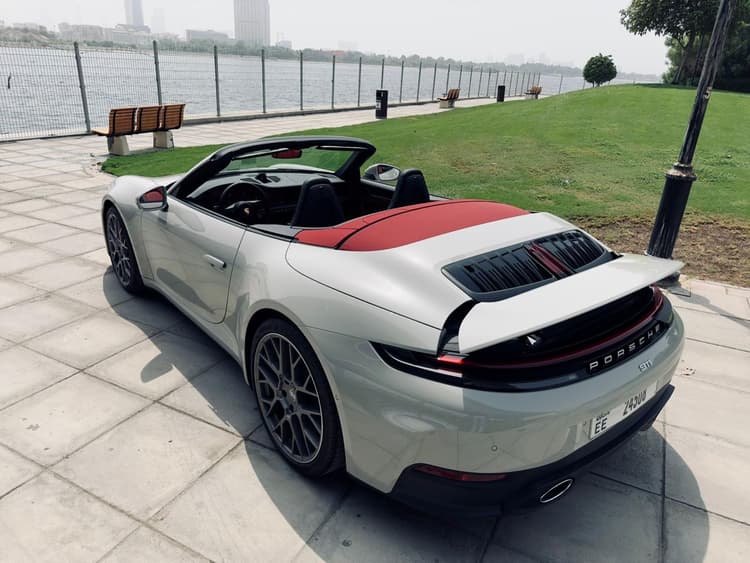 PORSCHE 911 CARRERA 4S 2025 Rental Dubai - View 2