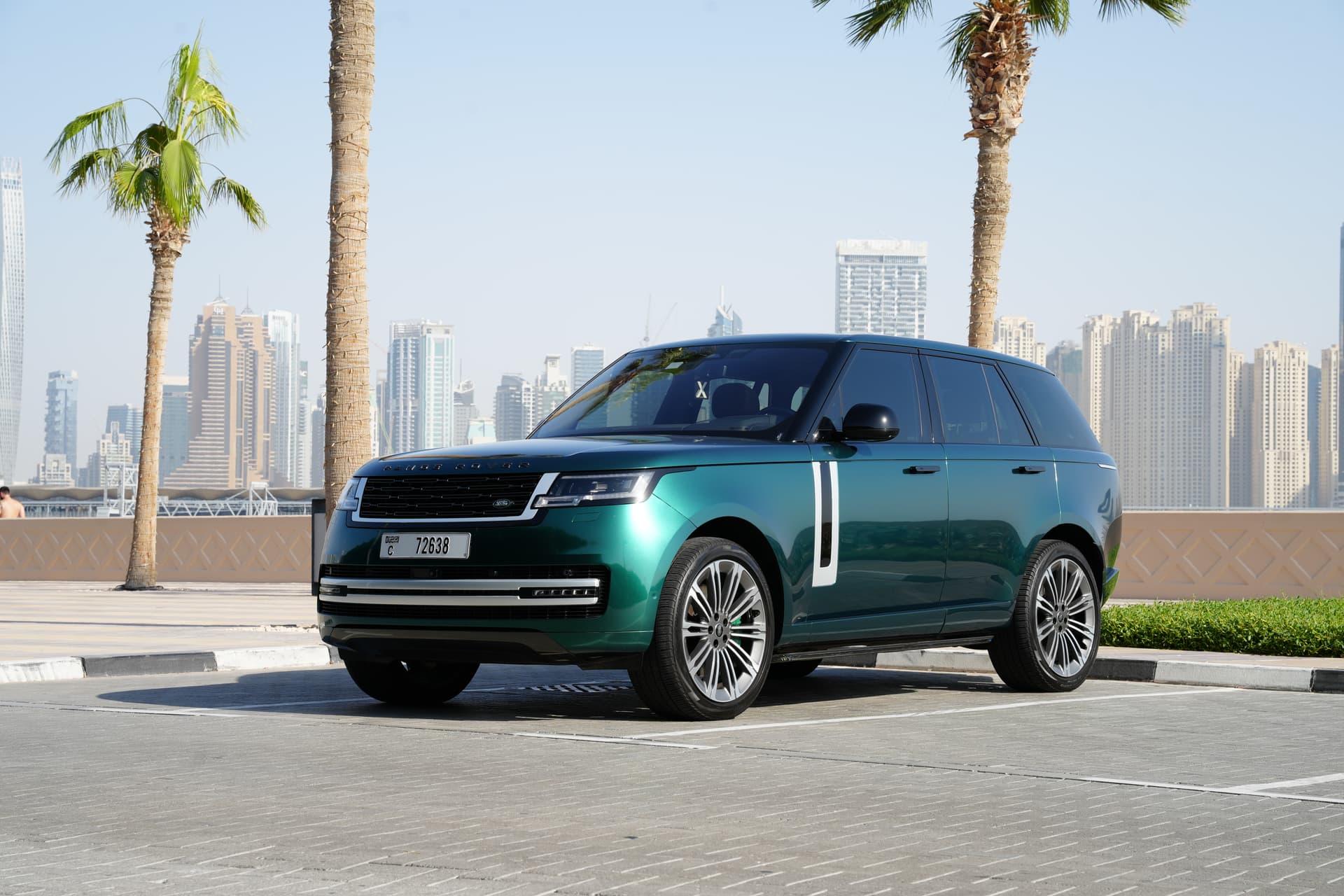 Range Rover Autobiography 2023 Rental Dubai - Main View