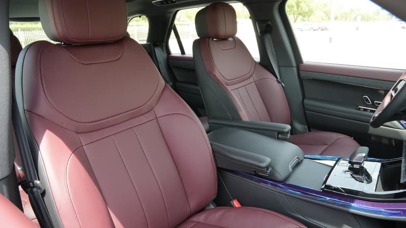 Range Rover Sport 2025 Rental Dubai - View 10