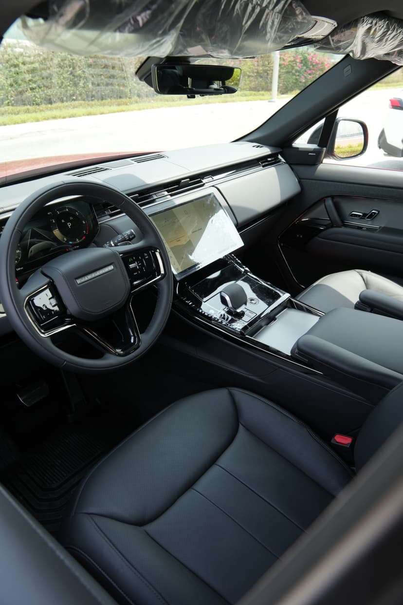 Range Rover Sport 2025 Rental Dubai - View 9