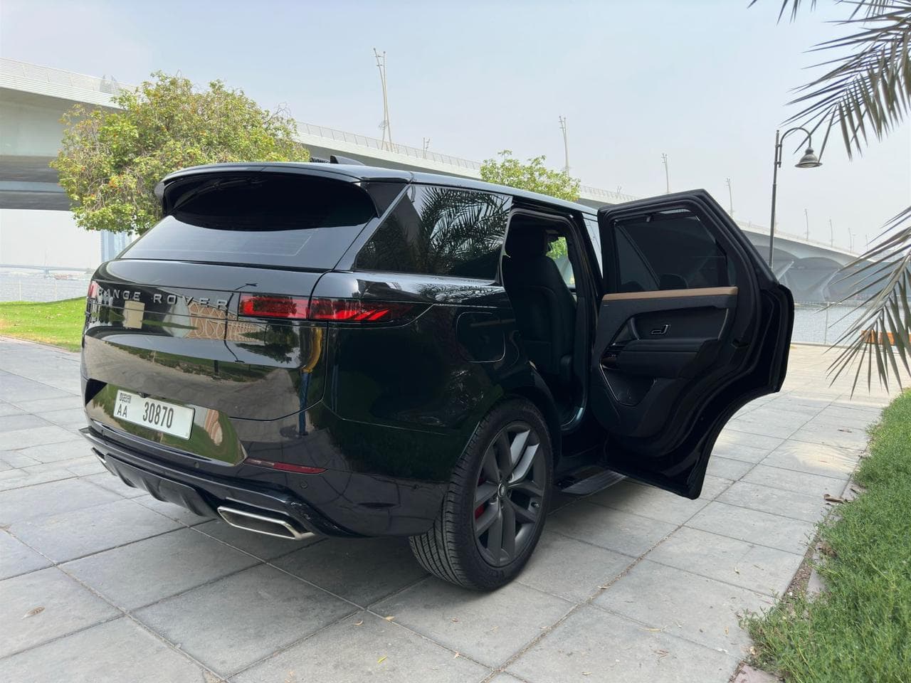 Land Rover Range Rover Sport 2025 huren Dubai - Detailweergave