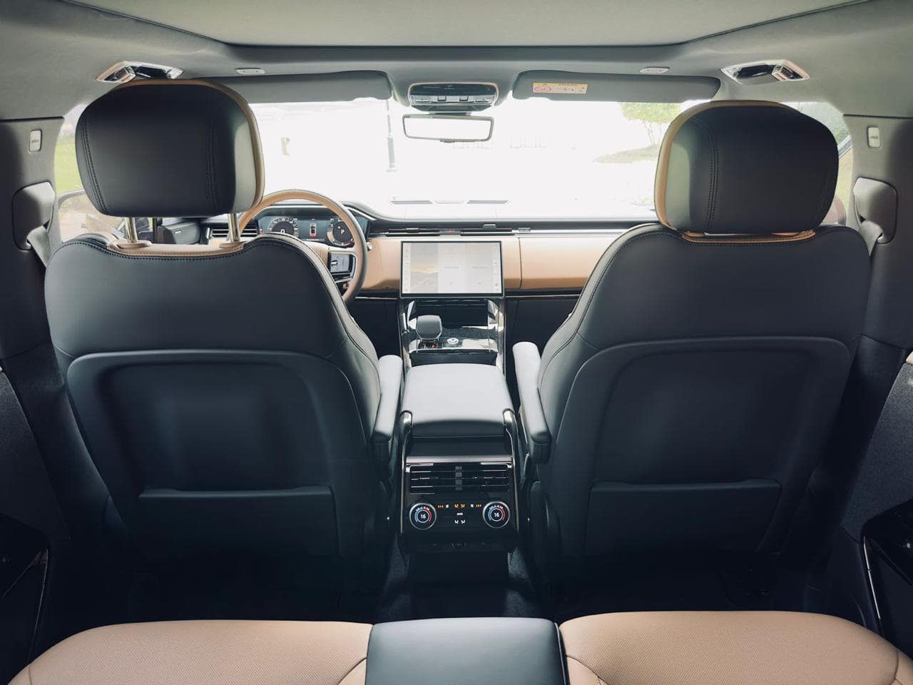 Land Rover Range Rover Sport 2025 huren Dubai - Detailweergave