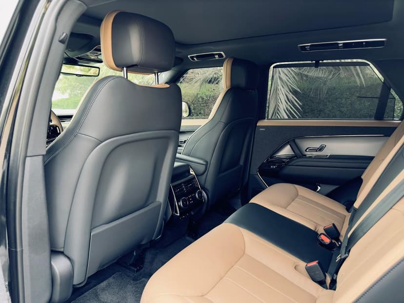 RANGE ROVER SPORT Rental Dubai - View 6