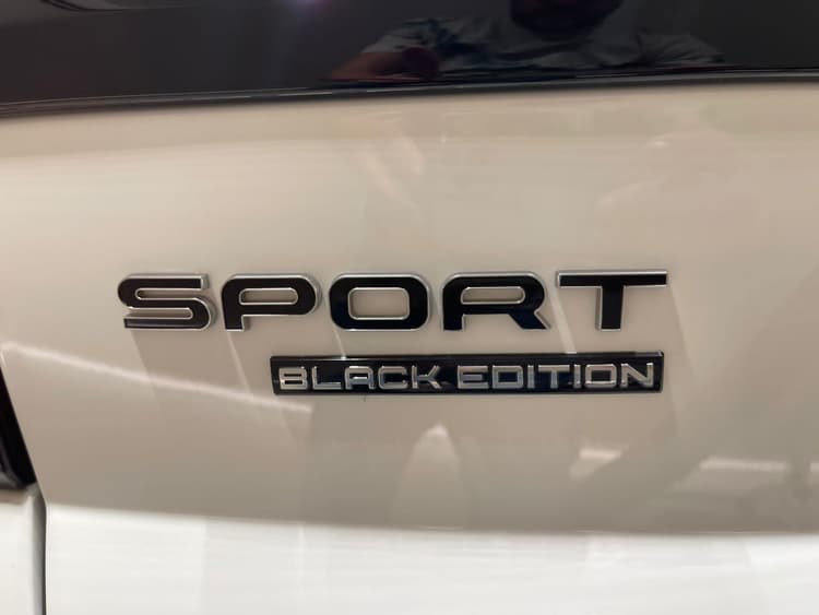 Range Rover Sport Black Edition 2022 Rental Dubai - View 4