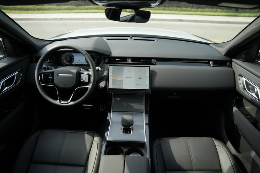 Range Rover Velar 2025 Rental Dubai - View 8