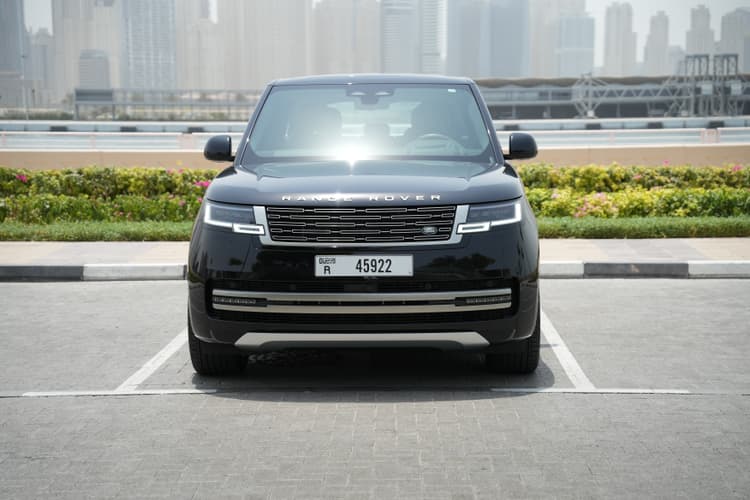 Range Rover Vogue 2025 Rental Dubai - View 2