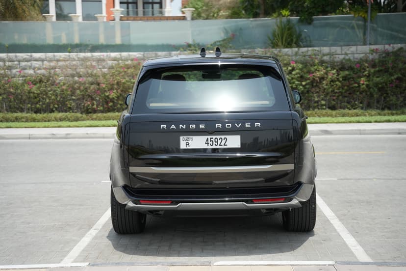 Range Rover Vogue 2025 Rental Dubai - View 6