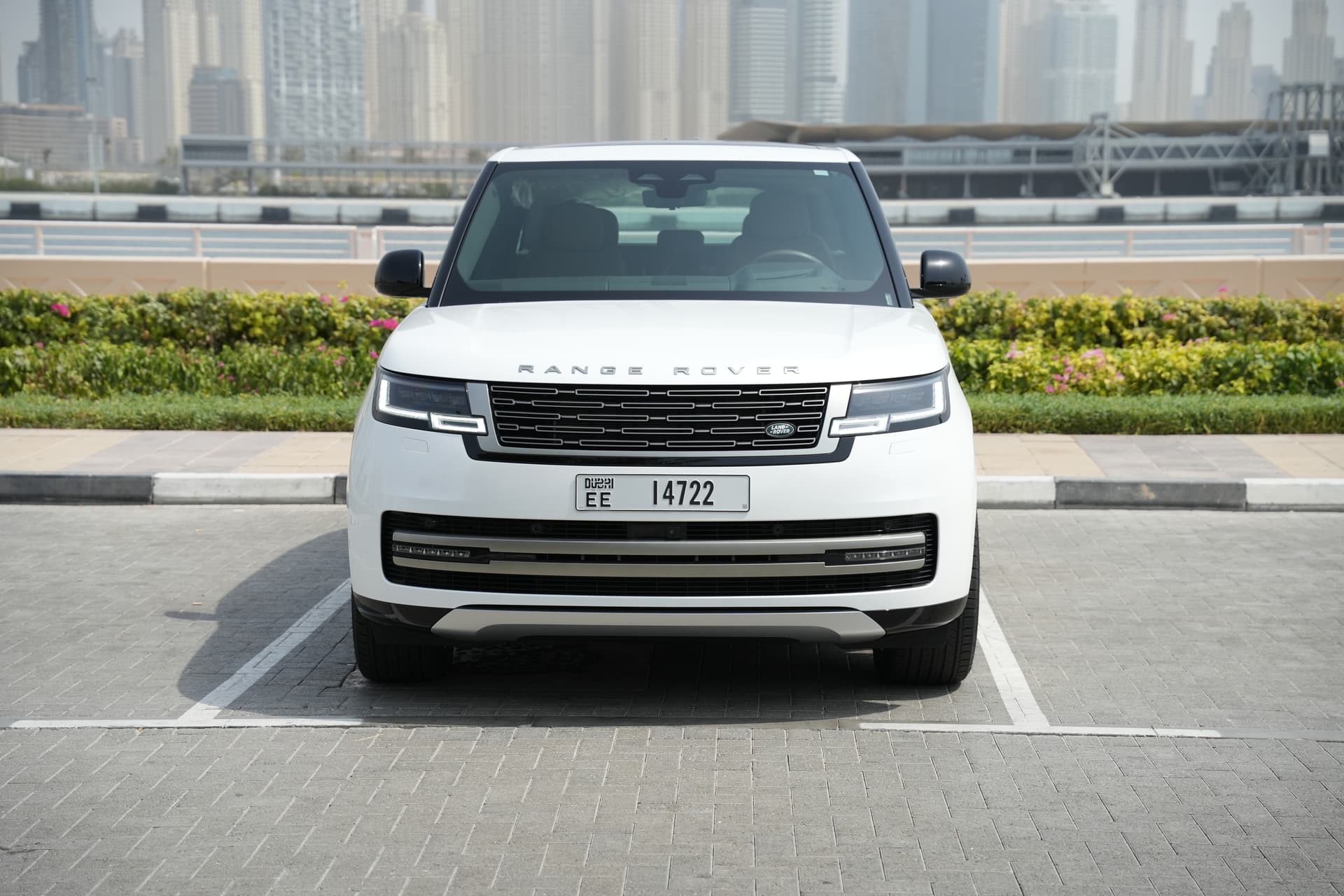 Land Rover Range Rover Vogue 2025 huren Dubai - Detailweergave