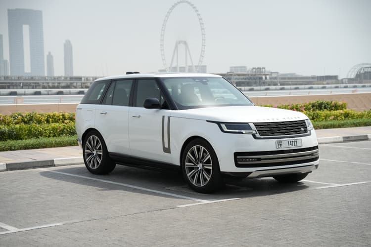 Range Rover Vogue 2025 Rental Dubai - View 3
