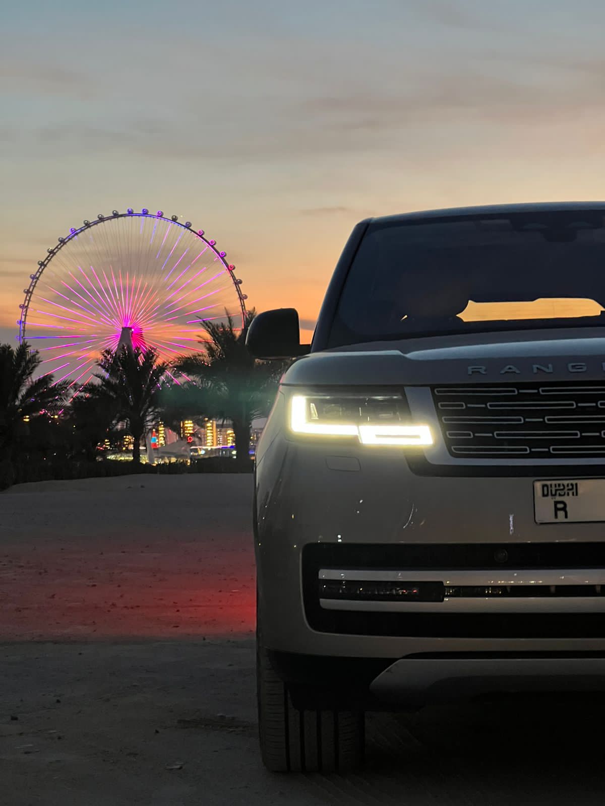 Land Rover Range Rover Vogue First Edition 2022 huren Dubai - Detailweergave
