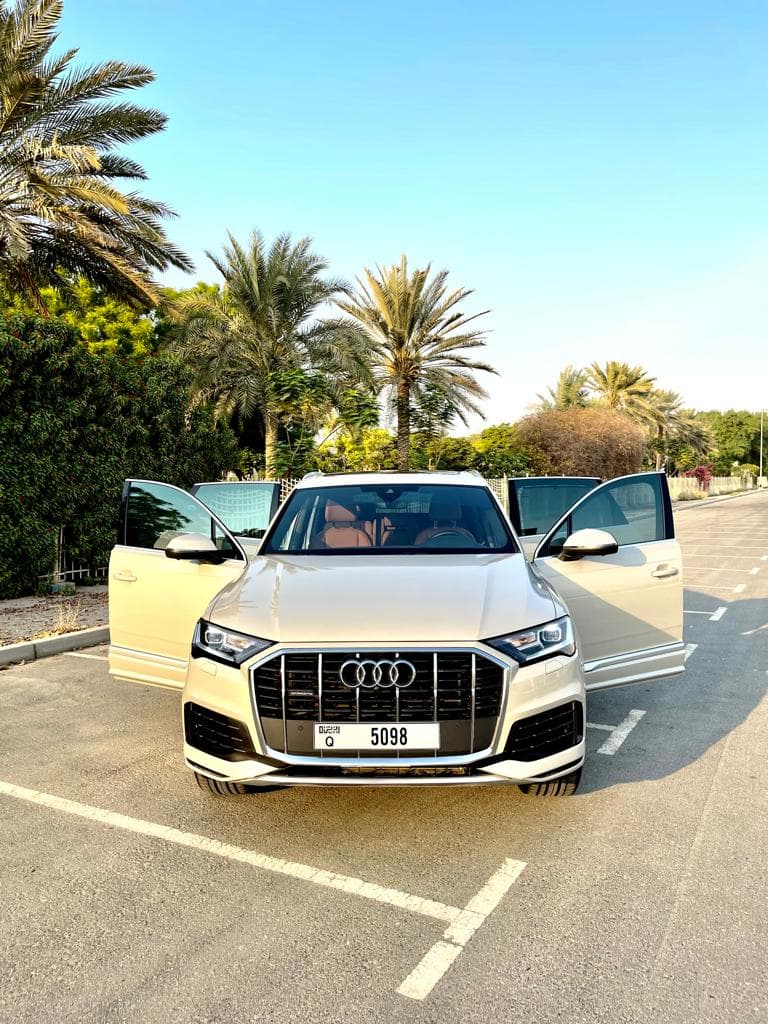 Audi Q7 2021 Rental Dubai - View 2