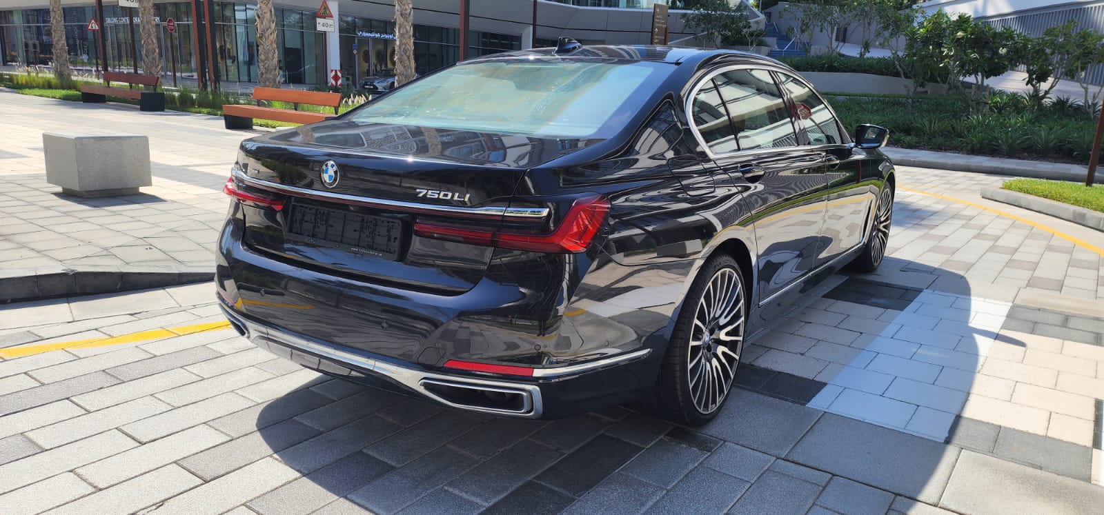 BMW 7 Series 750Li 2021 Rental Dubai - View 4