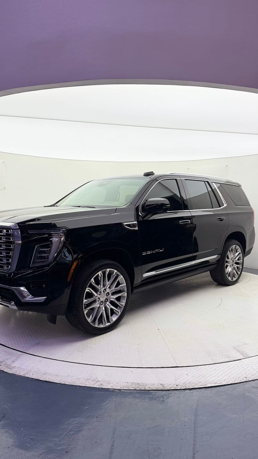 GMC Yukon Denali 2025 Rental Dubai - View 2