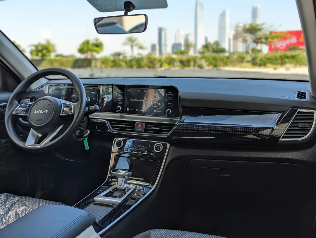 KIA Seltos 2024 Rental Dubai - View 3