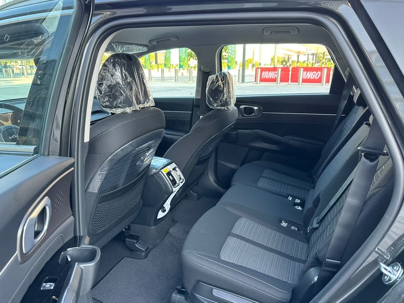 KIA Sorento 2024 Rental Dubai - View 4
