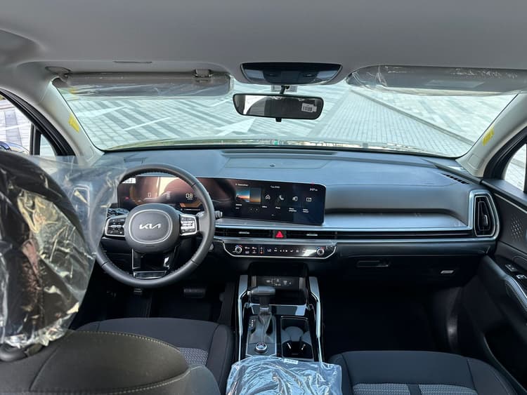 KIA Sorento 2024 Rental Dubai - View 5