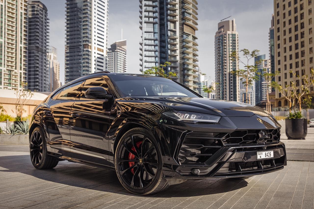 Lamborghini Urus 2021 Rental Dubai - Front View