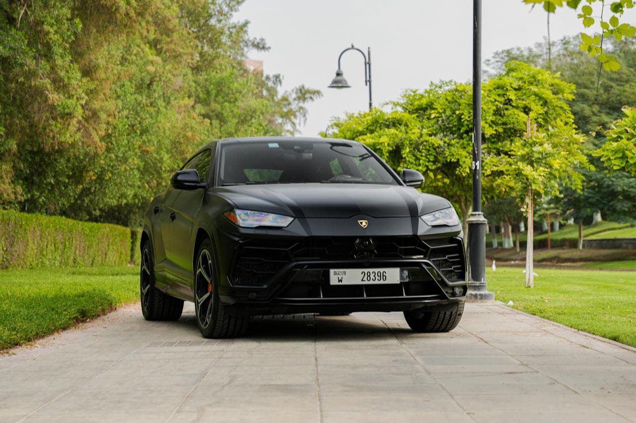 Lamborghini Urus 2024 Rental Dubai - Front View