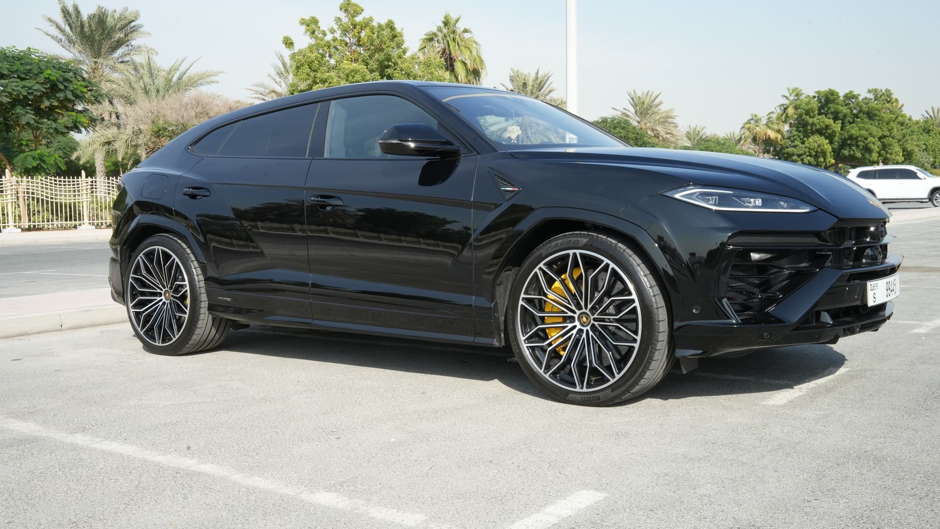 Lamborghini Urus SE 2025 Rental Dubai - View 4