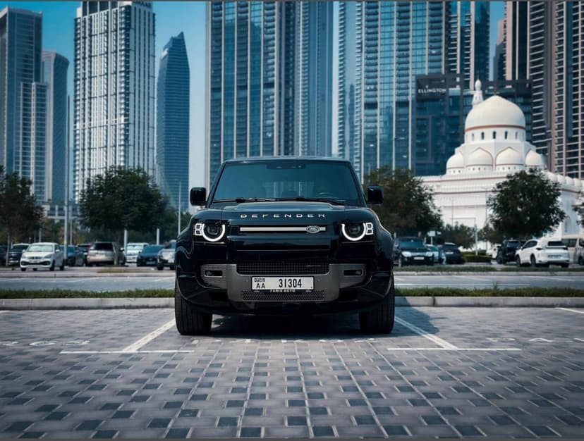 Land Rover Defender X-Dynamic V6 2023 Rental Dubai - View 2