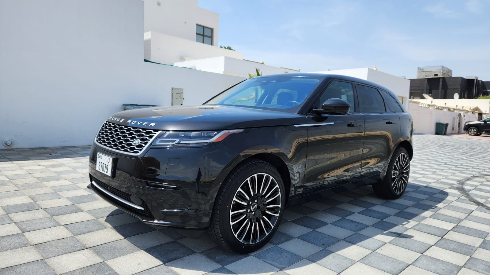Land Rover Range Rover Velar 2021 Rental Dubai - Front View