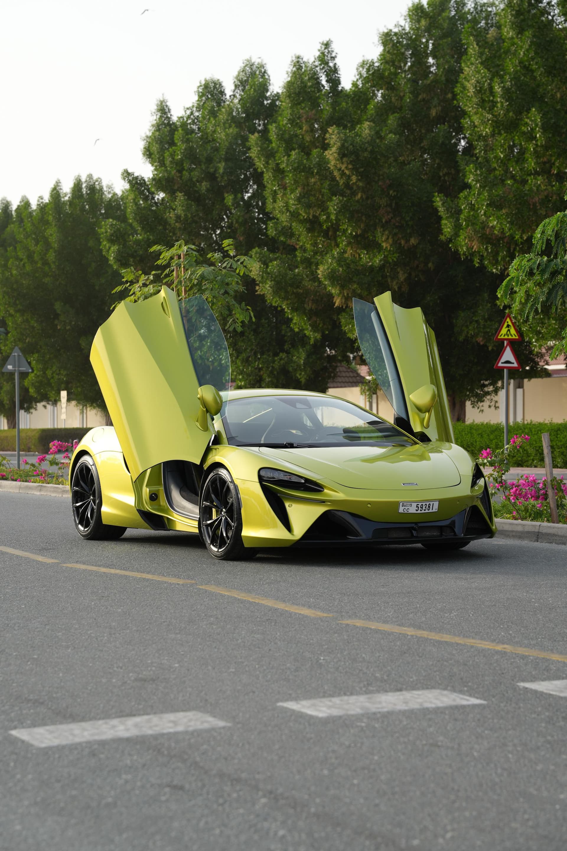 McLaren Artura 2024 Rental Dubai - View 2
