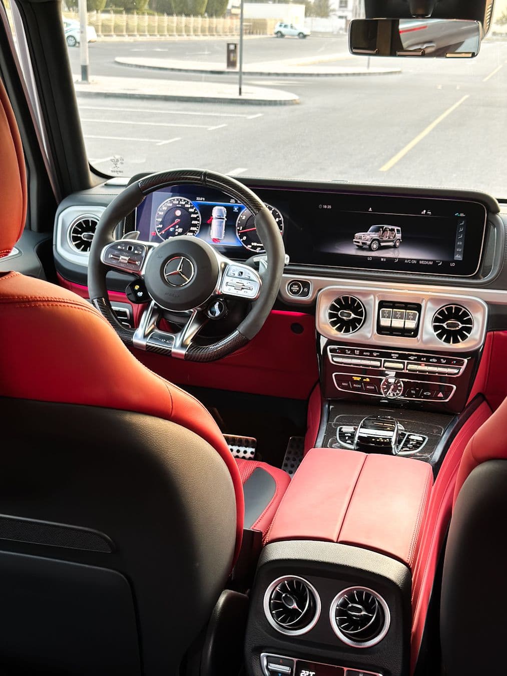 Mercedes-Benz G63 AMG 2023 Rental Dubai - View 4