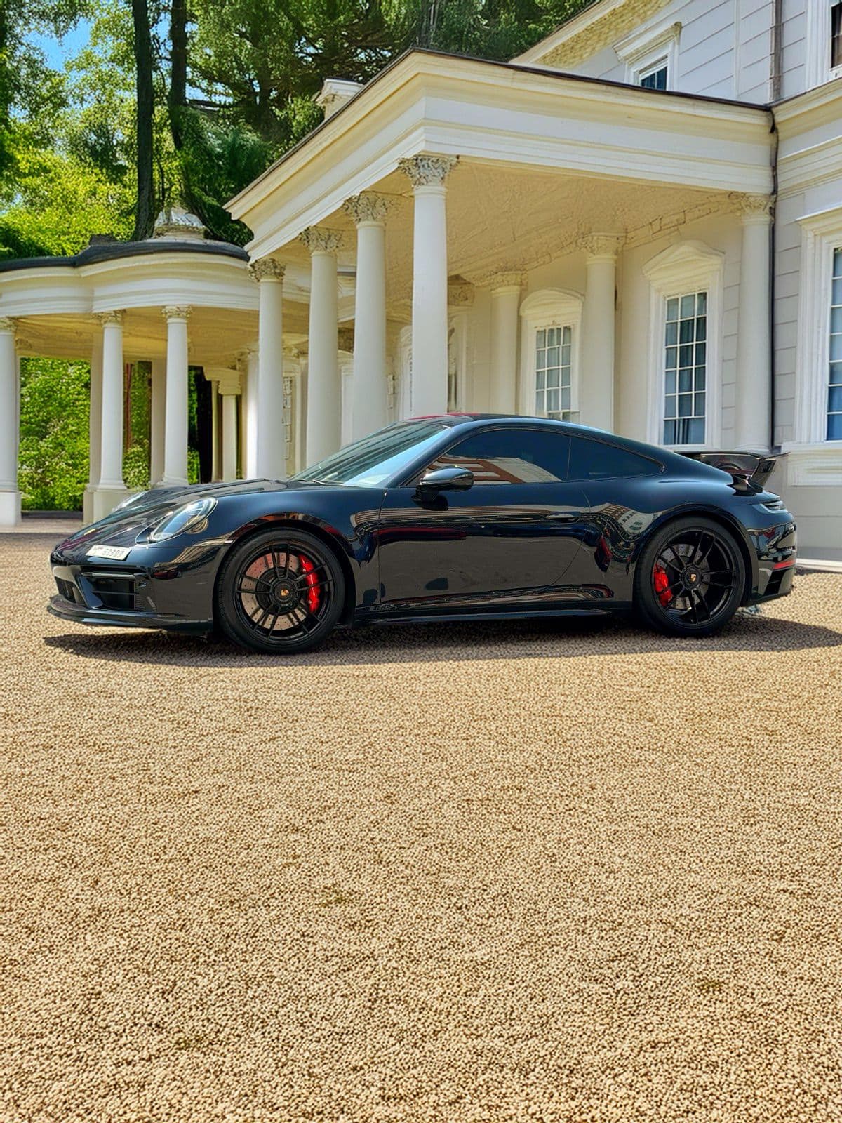 Porsche 911 2022 Rental Dubai - View 4
