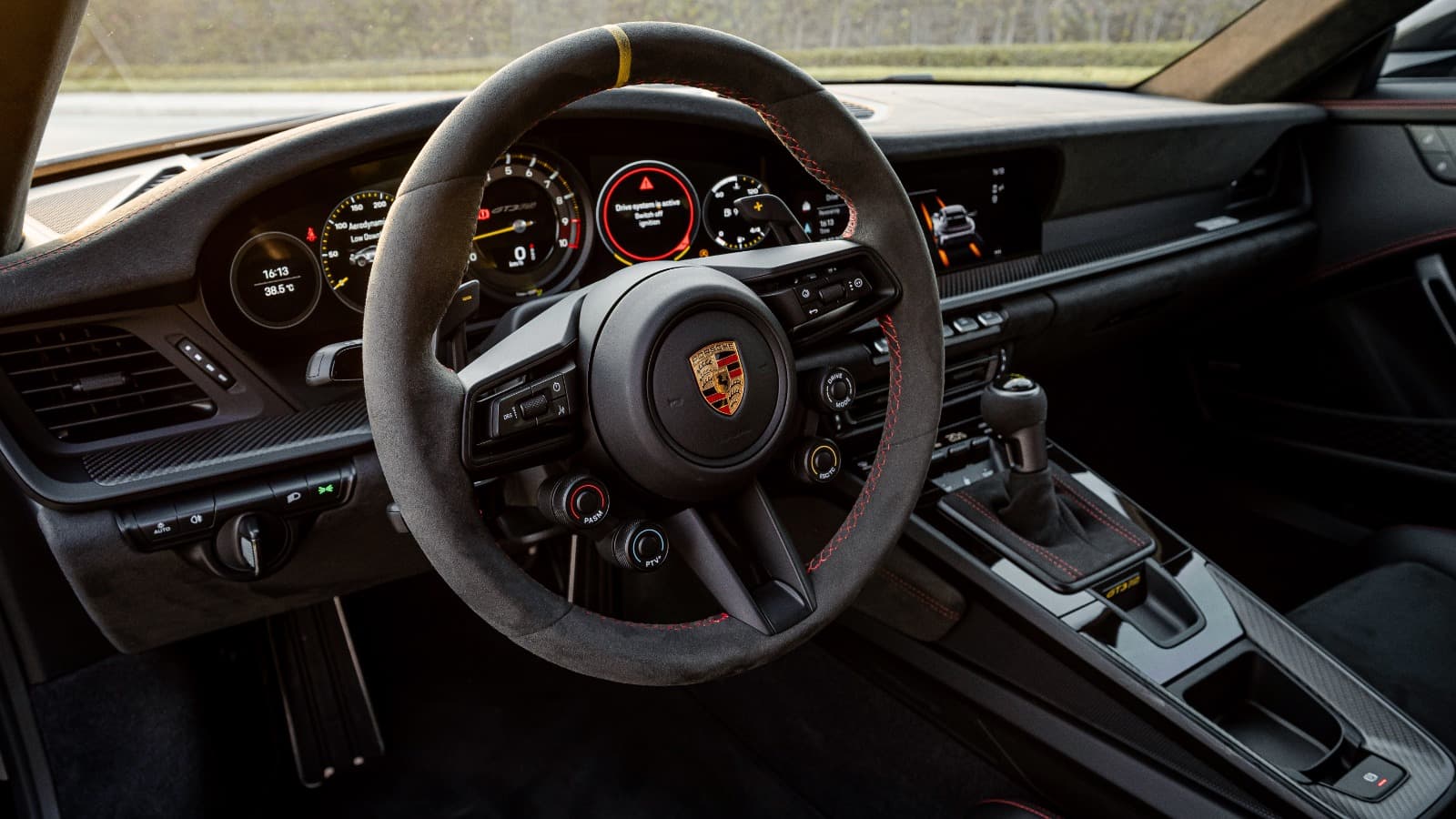 Porsche 911 GT3 RS 2025 Rental Dubai - View 3