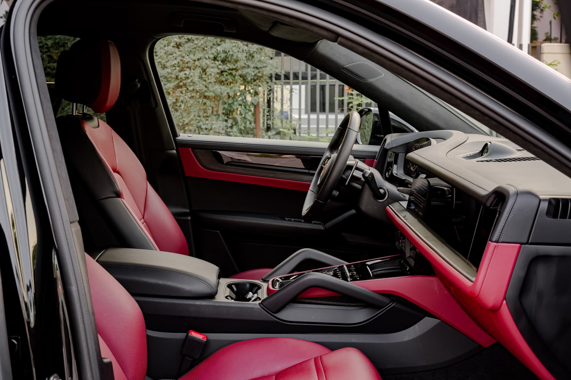 Porsche Cayenne GTS 2025 Rental Dubai - View 3