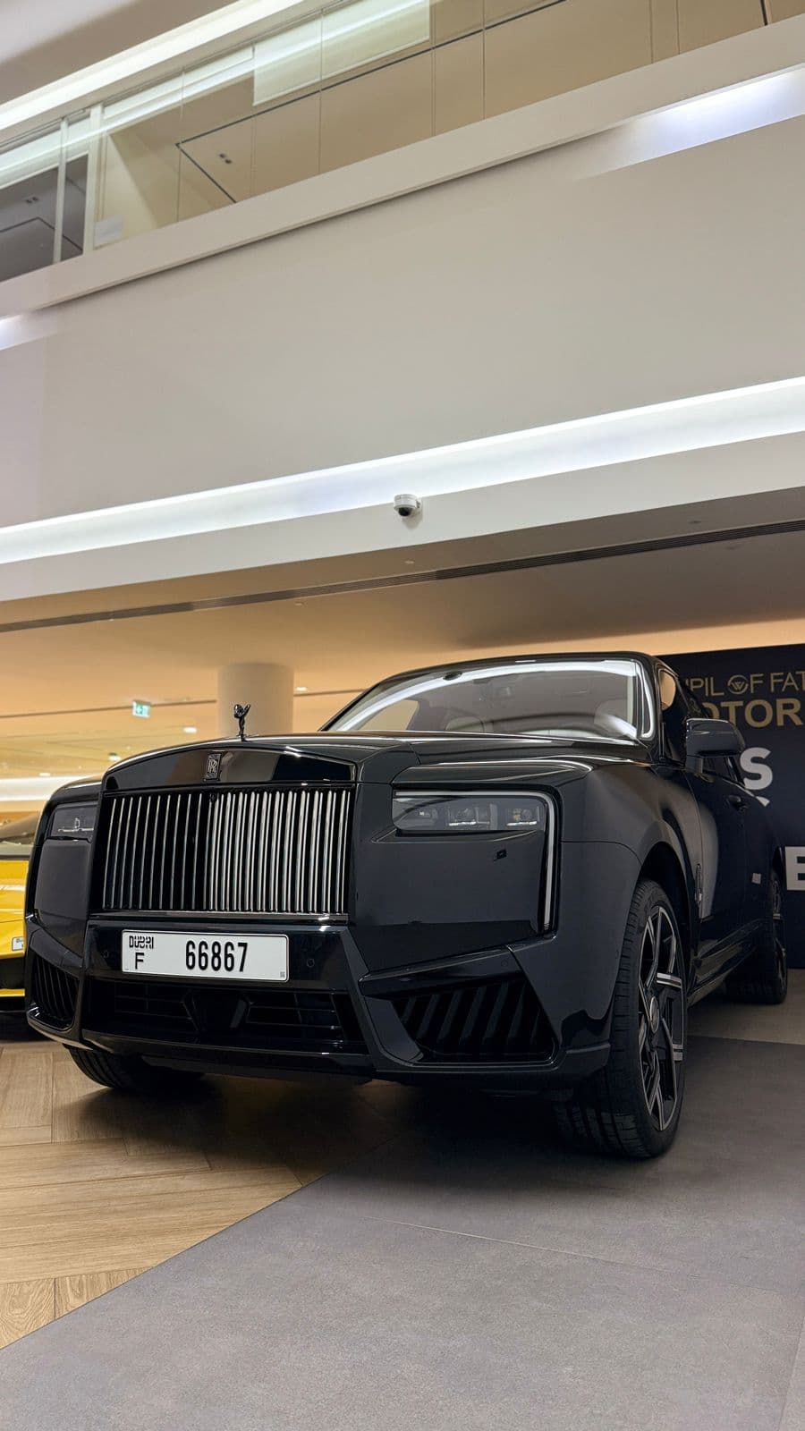 Rolls-Royce Cullinan 2025 Rental Dubai - Front View