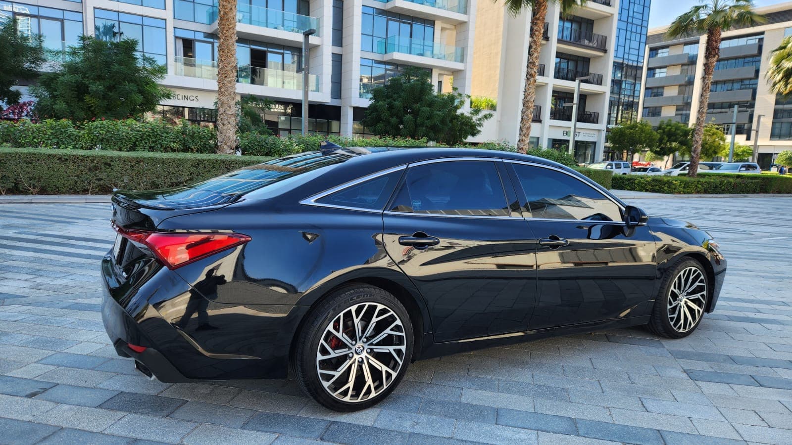 Toyota Avalon 2020 Rental Dubai - View 4