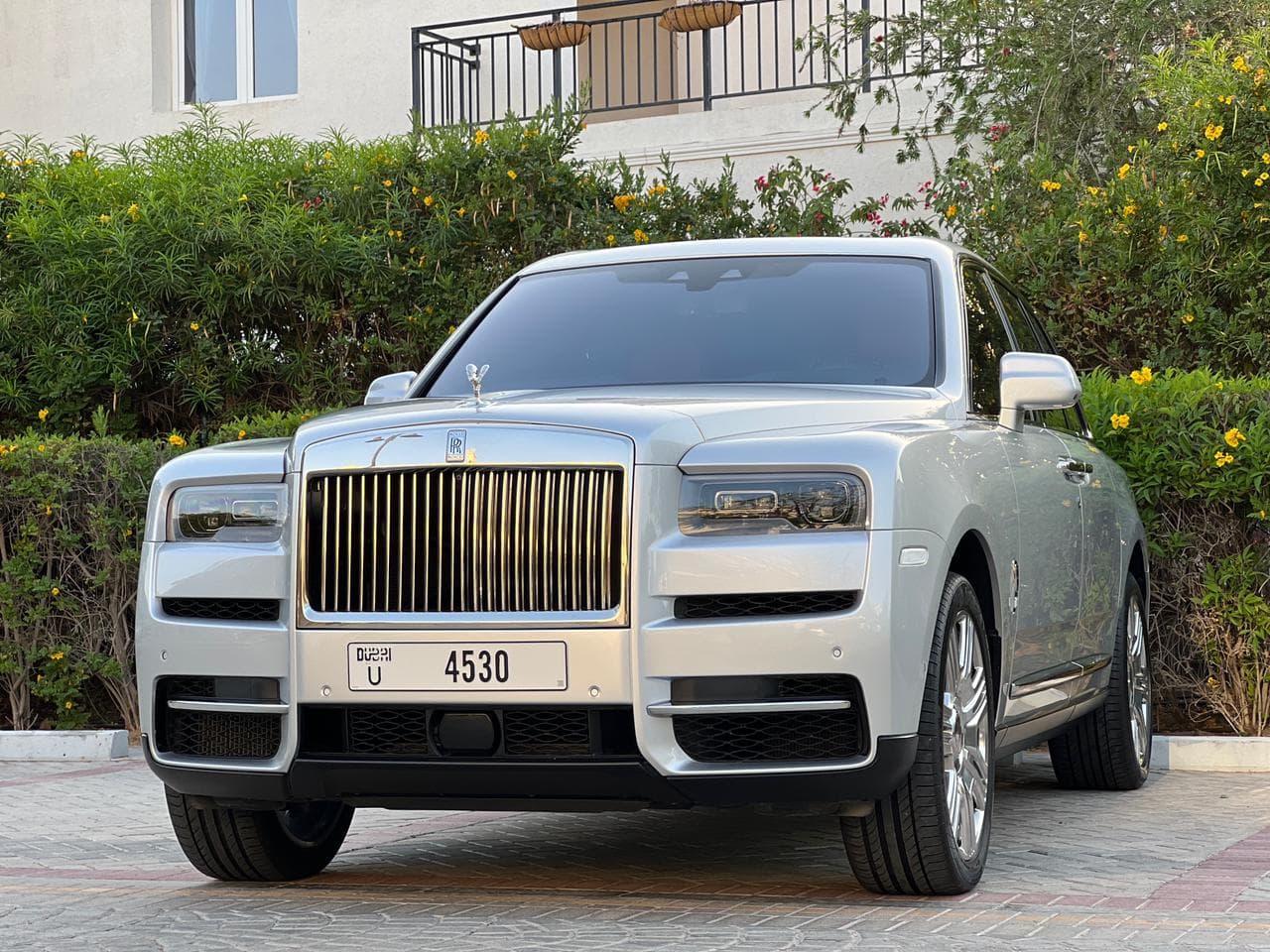 Rolls Royce Cullinan 2020 Rental Dubai - Main View