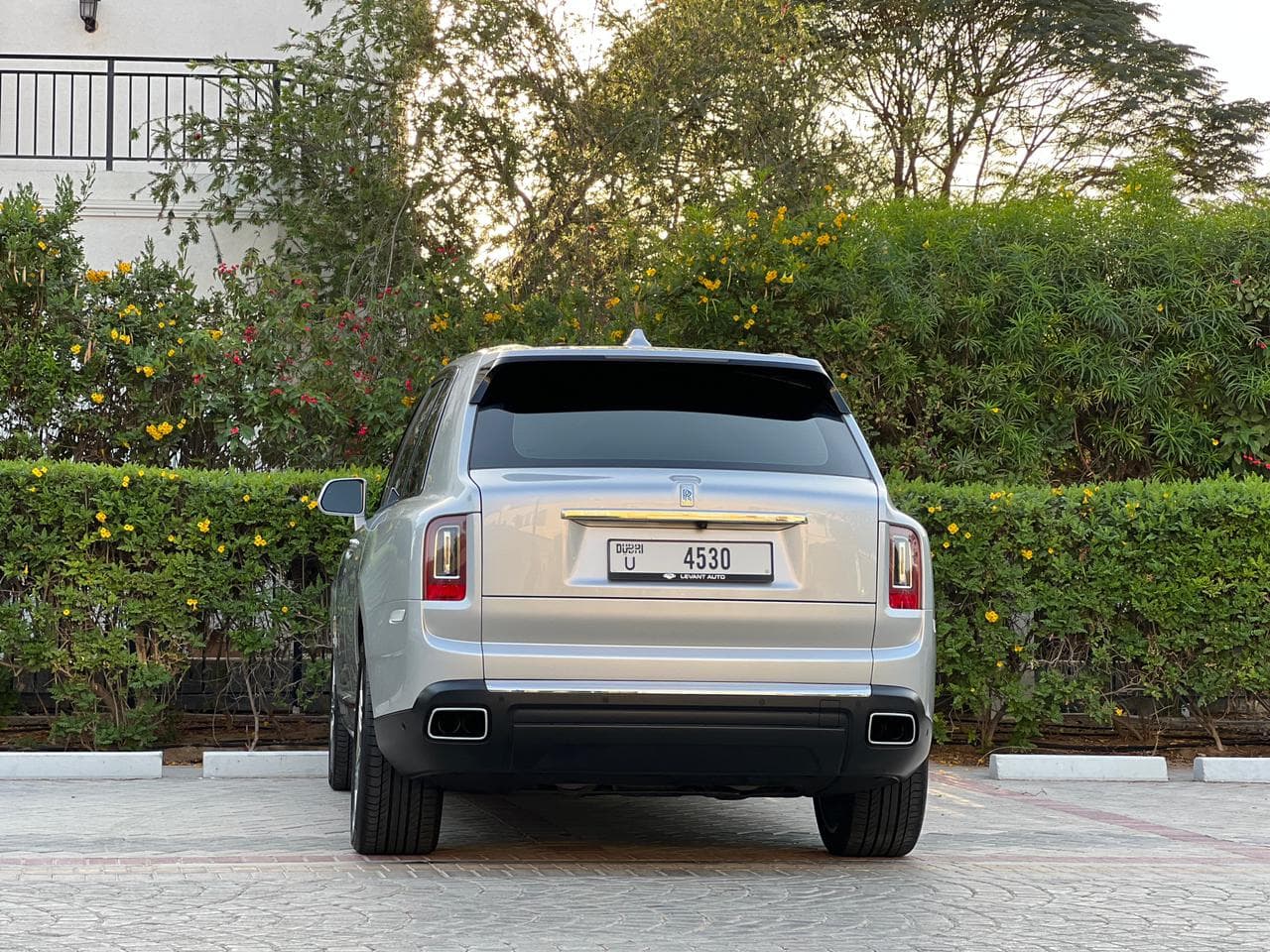 Rolls-Royce Cullinan 2020 huren Dubai - Detailweergave