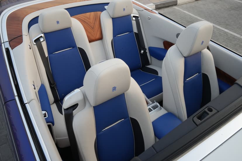 Rolls Royce Dawn 2016 Rental Dubai - View 10