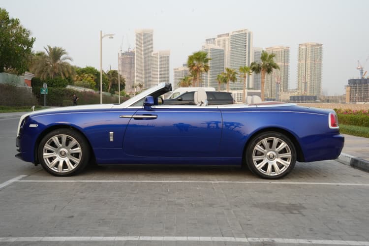 Rolls Royce Dawn 2016 Rental Dubai - View 5