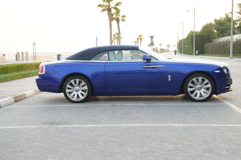Rolls Royce Dawn 2016 Rental Dubai - View 6
