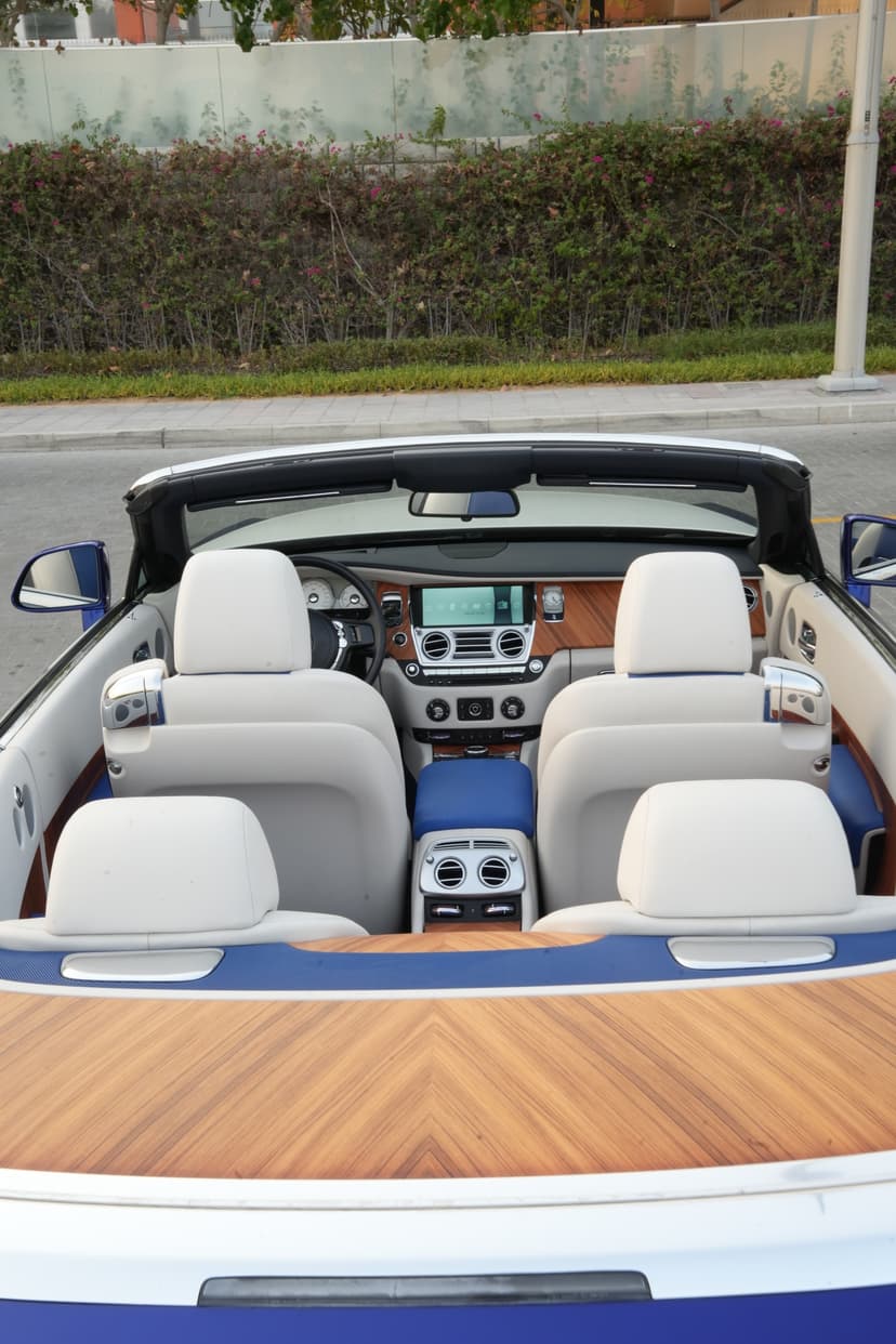 Rolls Royce Dawn 2016 Rental Dubai - View 8