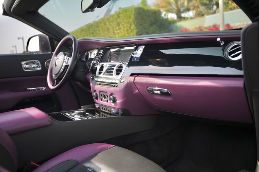 Rolls Royce Dawn 2019 Rental Dubai - View 10