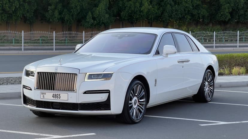 Rolls Royce Ghost 2022 Rental Dubai - View 4