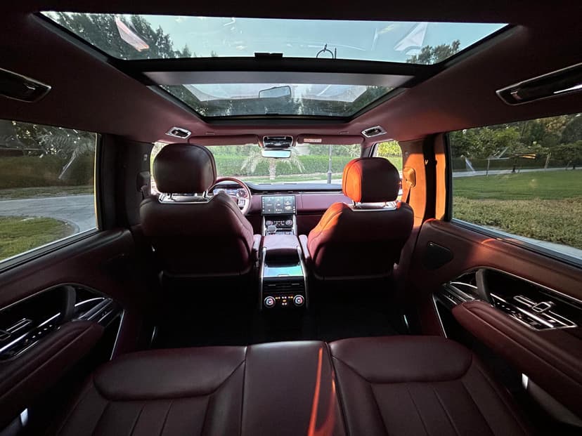Range Rover vogue 2024 Rental Dubai - View 13