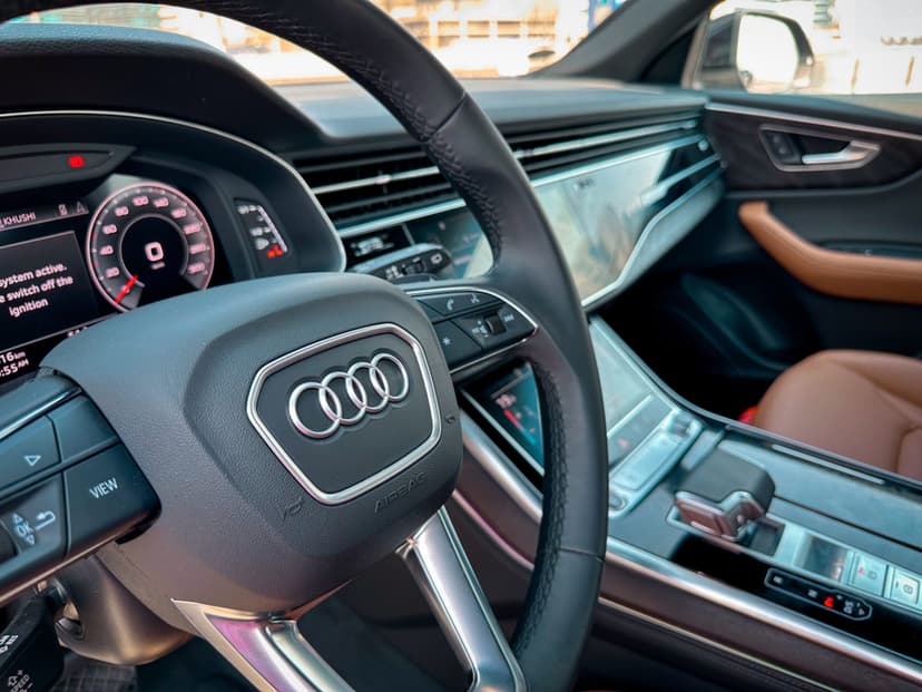 AUDI Q8 2023 Rental Dubai - View 10